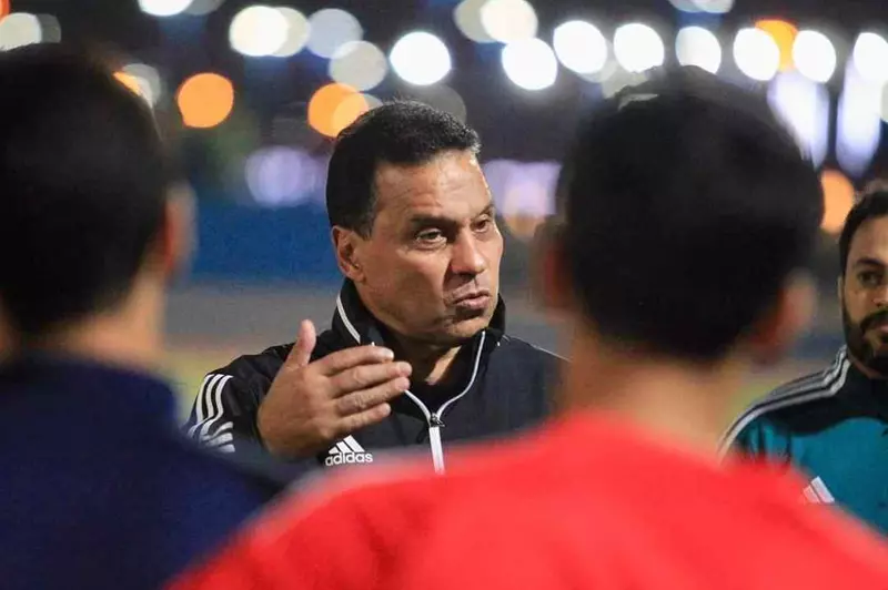 حسام البدري بتدريبات الزوراء العراقي